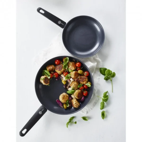 Poêle En Céramique Ø 28 Cm, Collection CAMBRIDGE GreenPan™ 3